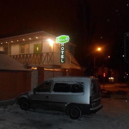 Hotel Sicilia 초르노모르스크 외부 사진