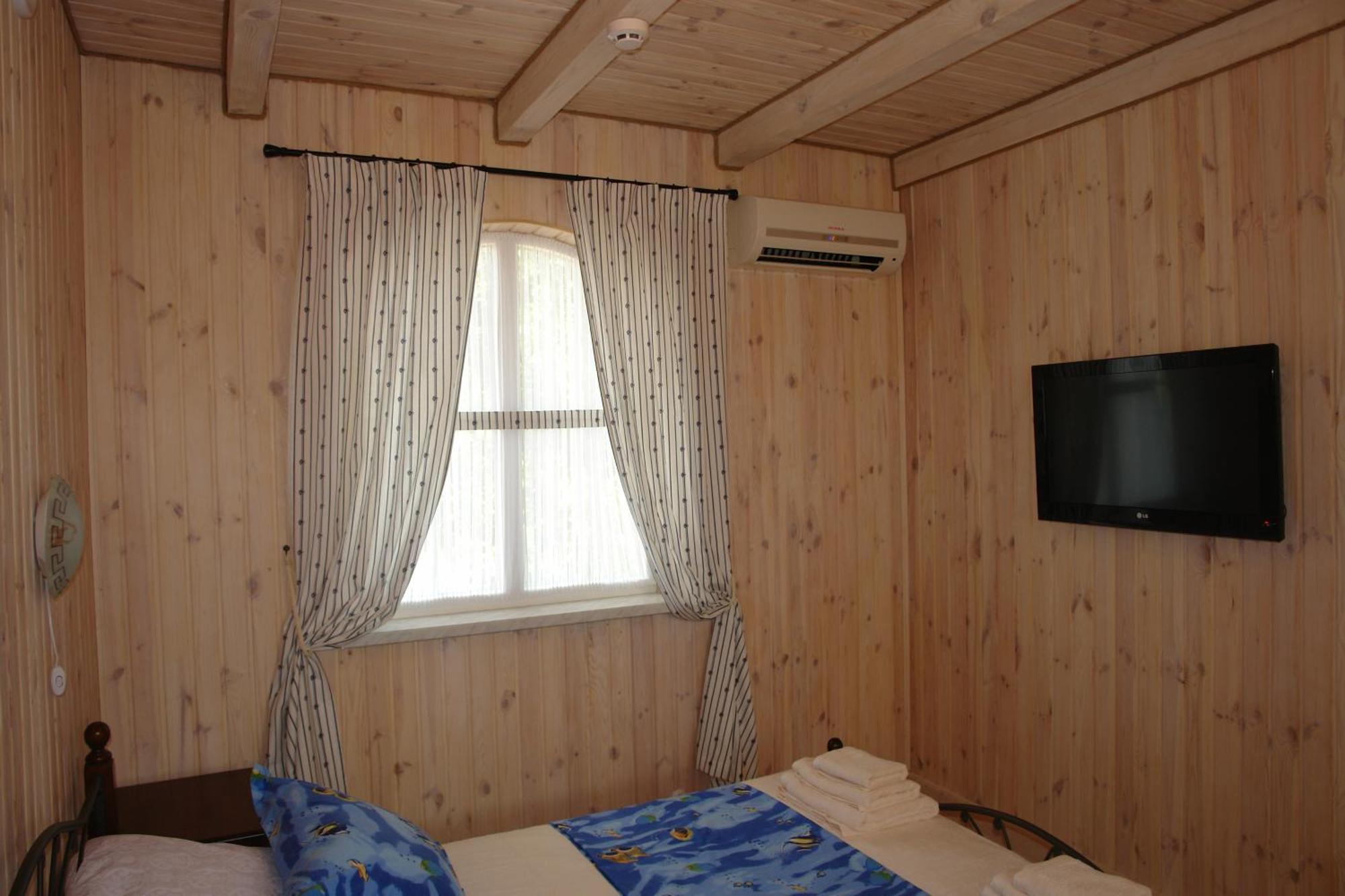 Hotel Sicilia 초르노모르스크 외부 사진