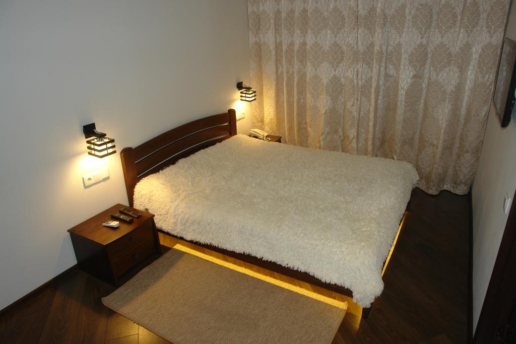 Hotel Sicilia 초르노모르스크 외부 사진
