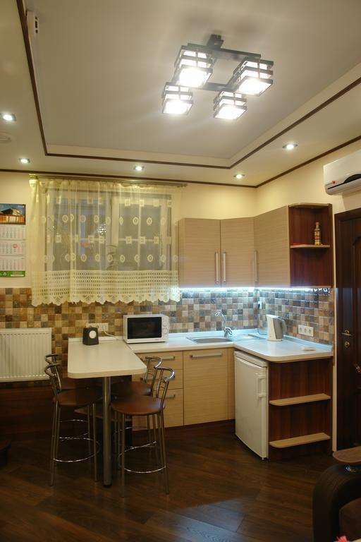 Hotel Sicilia 초르노모르스크 외부 사진